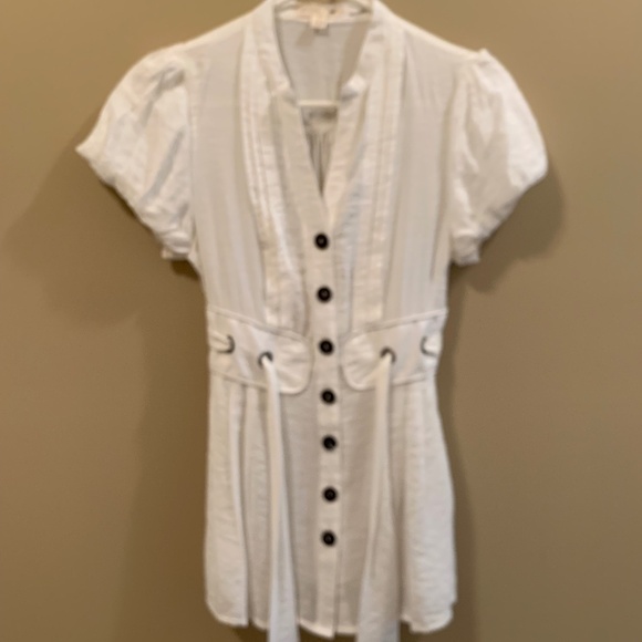 Cotton Blend White Button Up Top - Picture 6 of 11